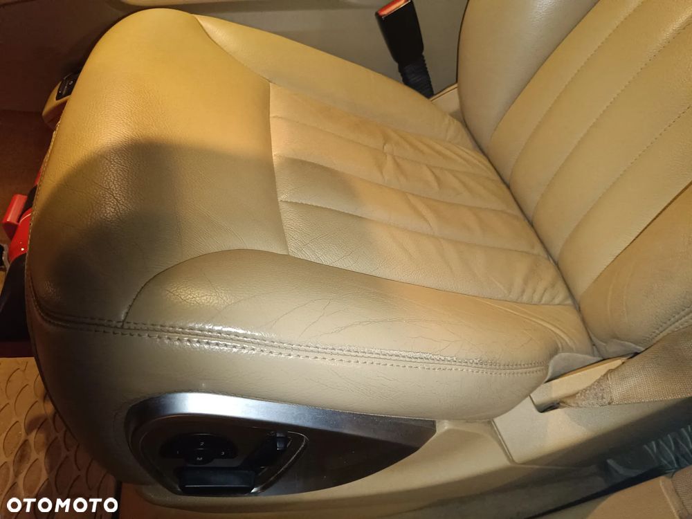 Mercedes-Benz ML - 16