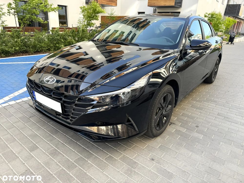 Hyundai Elantra 1.6 Smart CVT - 2