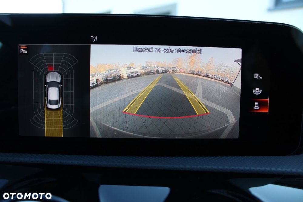 Mercedes-Benz CLA - 25