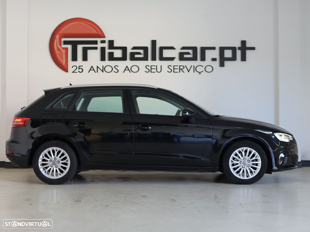 Audi A3 Sportback 2.0 TDI - 4