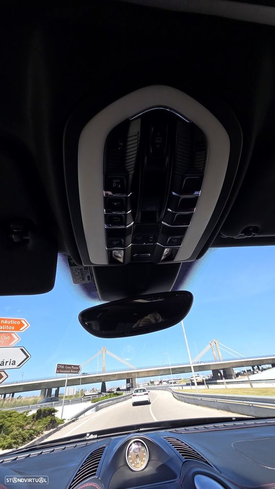 Porsche Cayenne S E-Hybrid Platinum Edition - 16