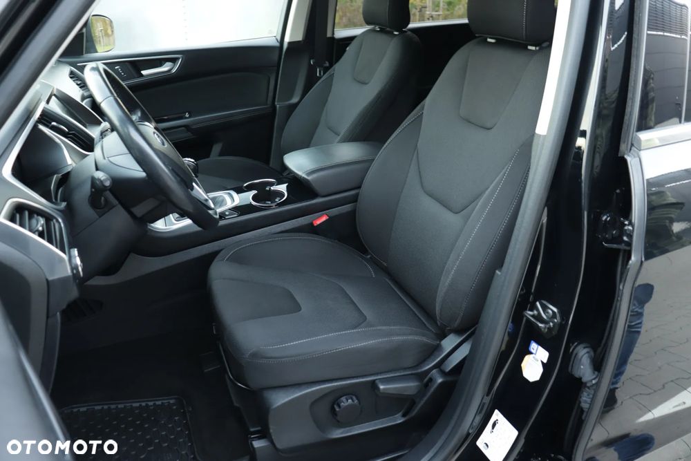 Ford S-Max 2.0 TDCi Titanium - 19