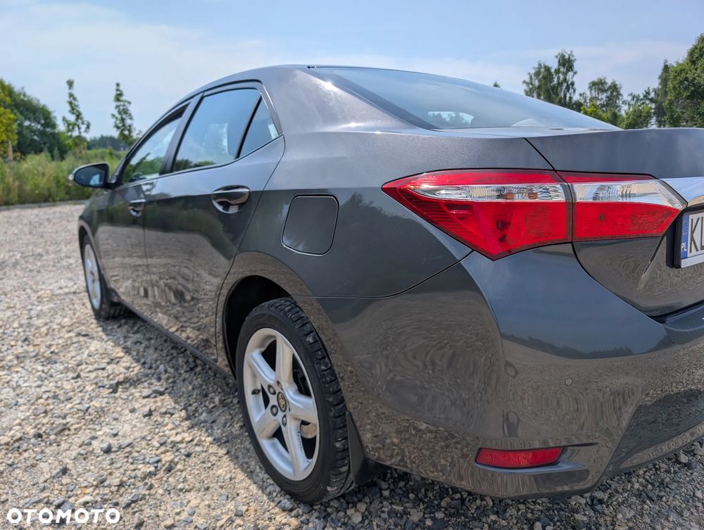 Toyota Corolla 1.6 Premium - 25