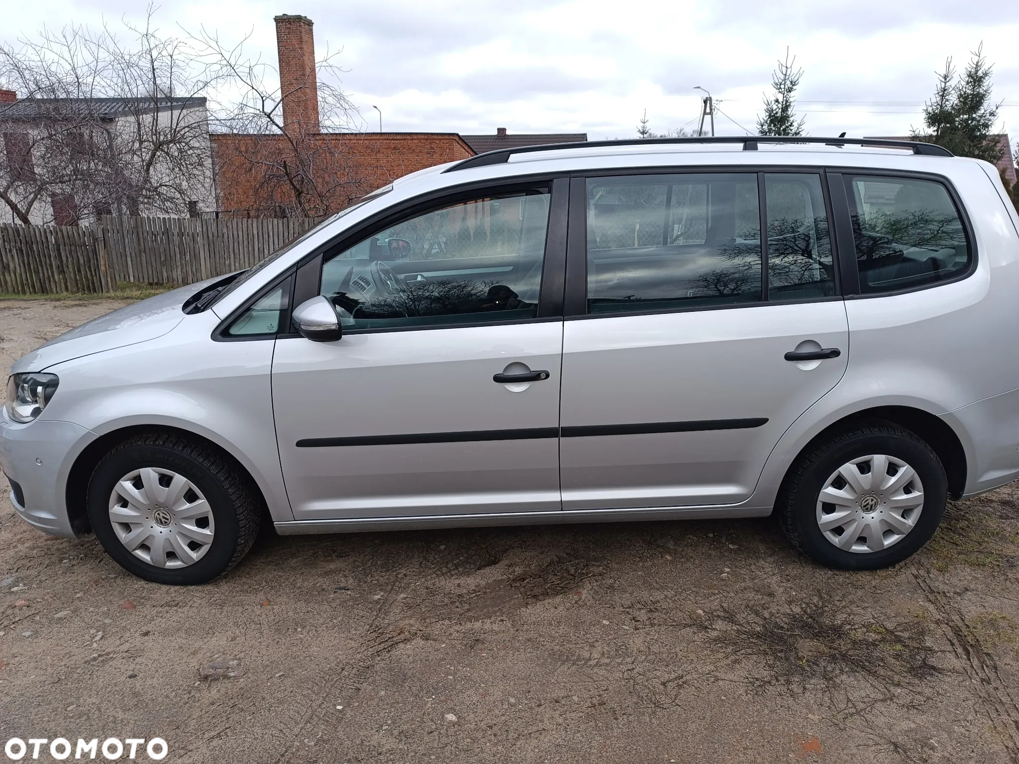 Volkswagen Touran 1.2 TSI BlueMot Comfortline - 8