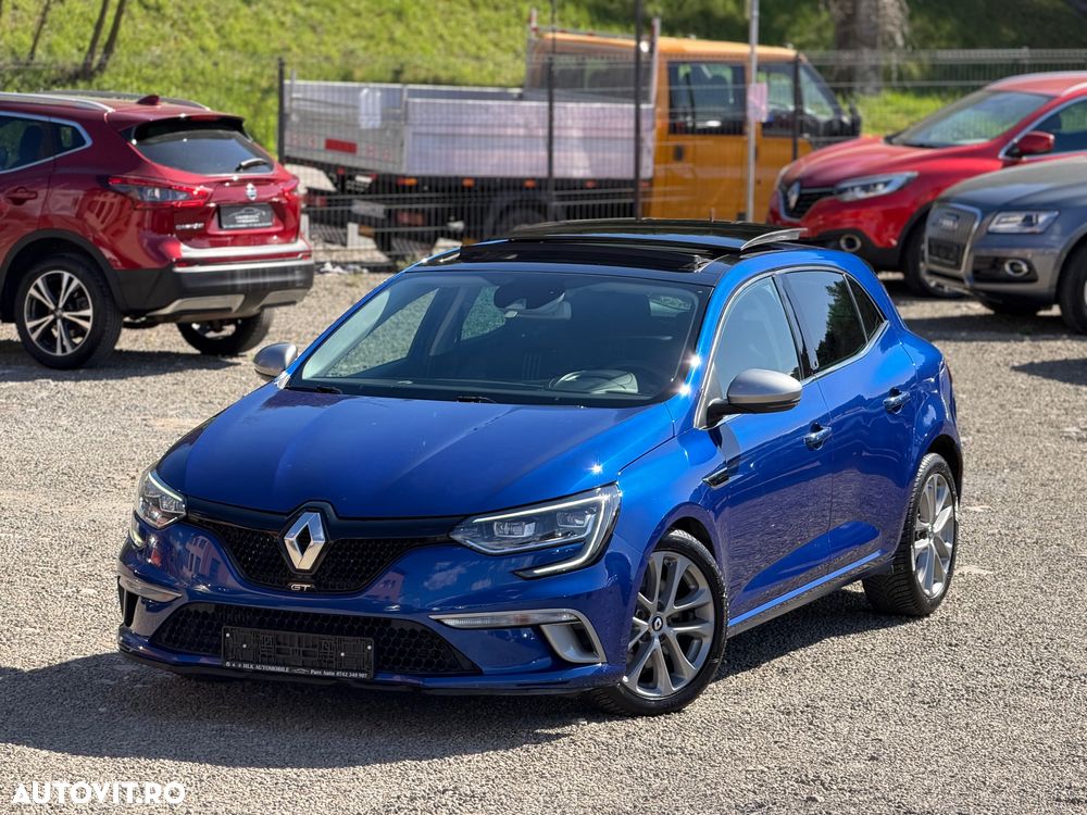 Renault Megane ENERGY TCe 205 EDC GT - 37