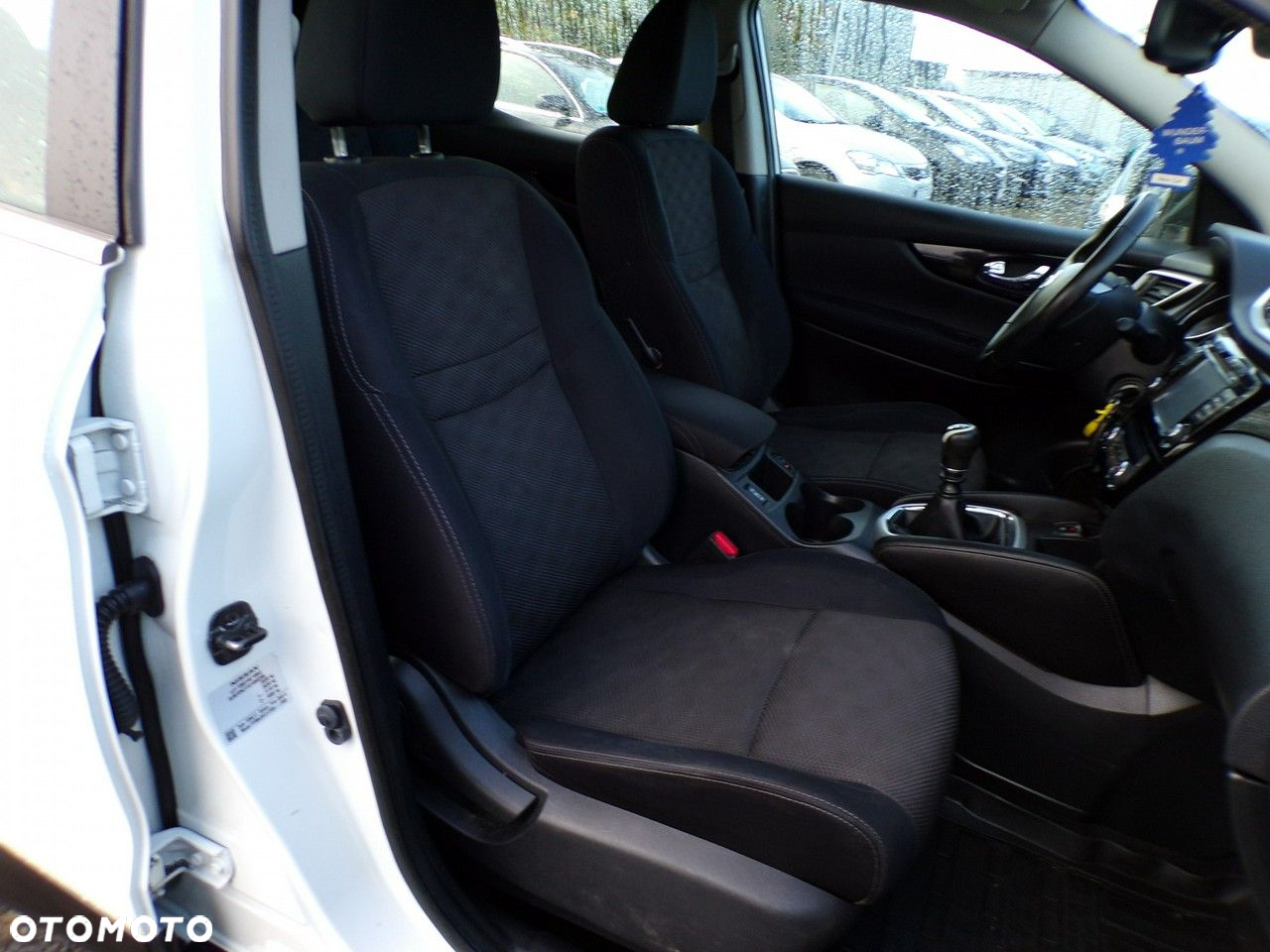 Nissan Qashqai - 30
