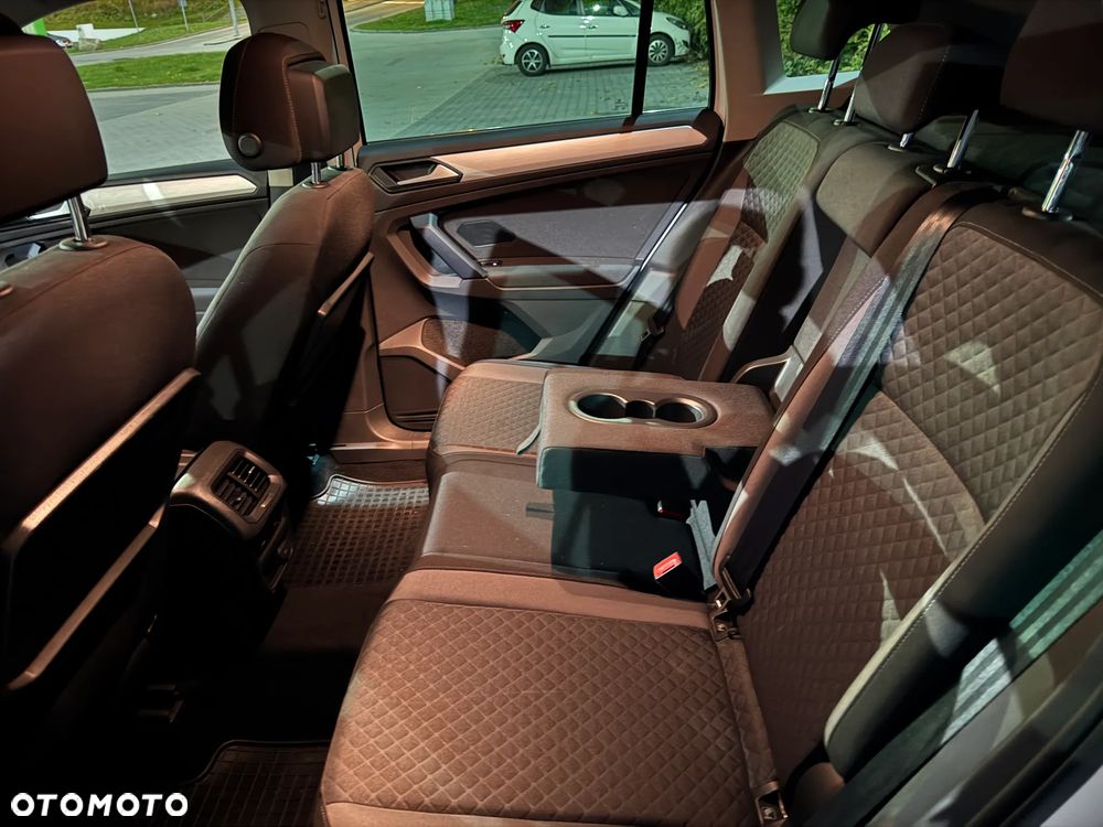 Volkswagen Tiguan 1.5 TSI EVO Comfortline DSG - 24