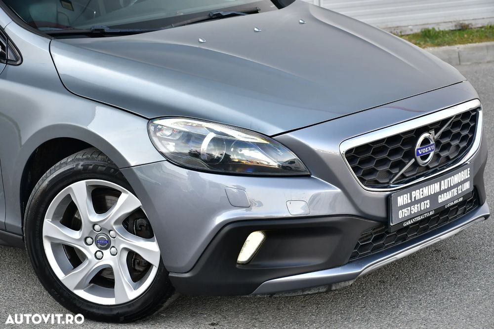 Volvo V40 D3 Geartronic Summum - 11