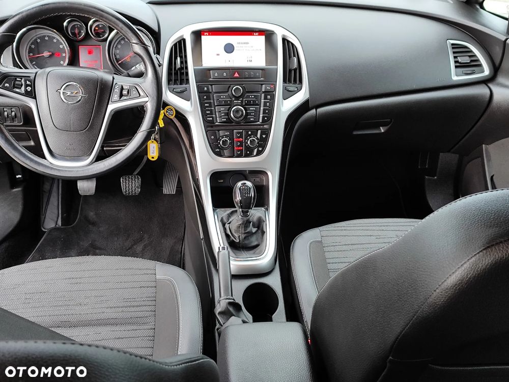 Opel Astra 1.4 Turbo Selection - 12