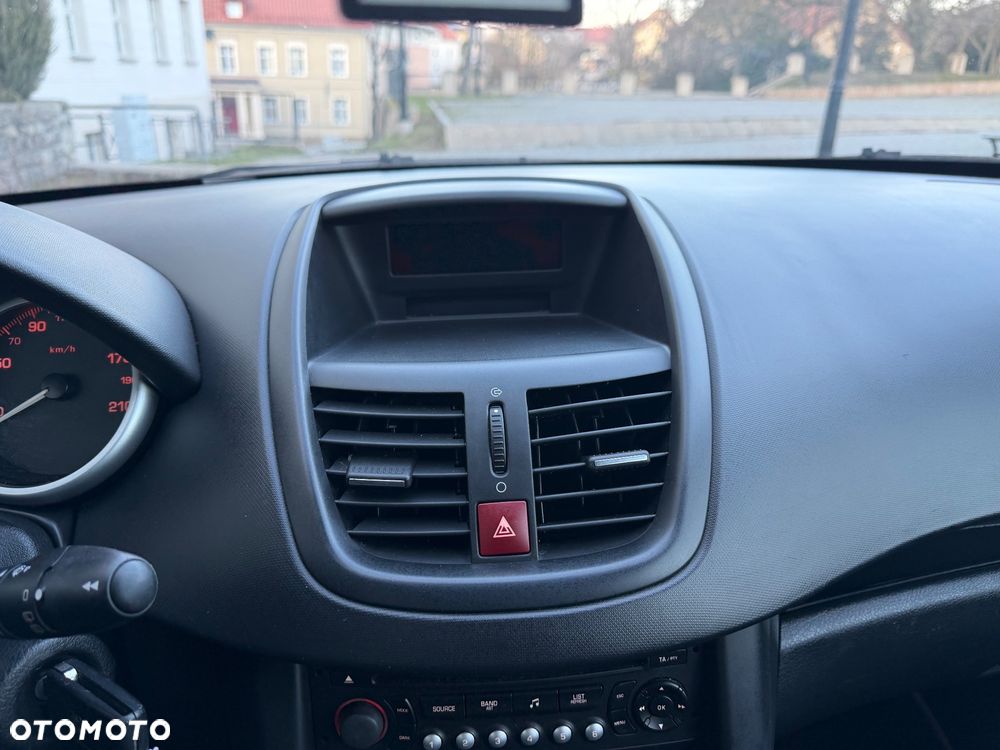 Peugeot 207 95 VTi Filou - 12