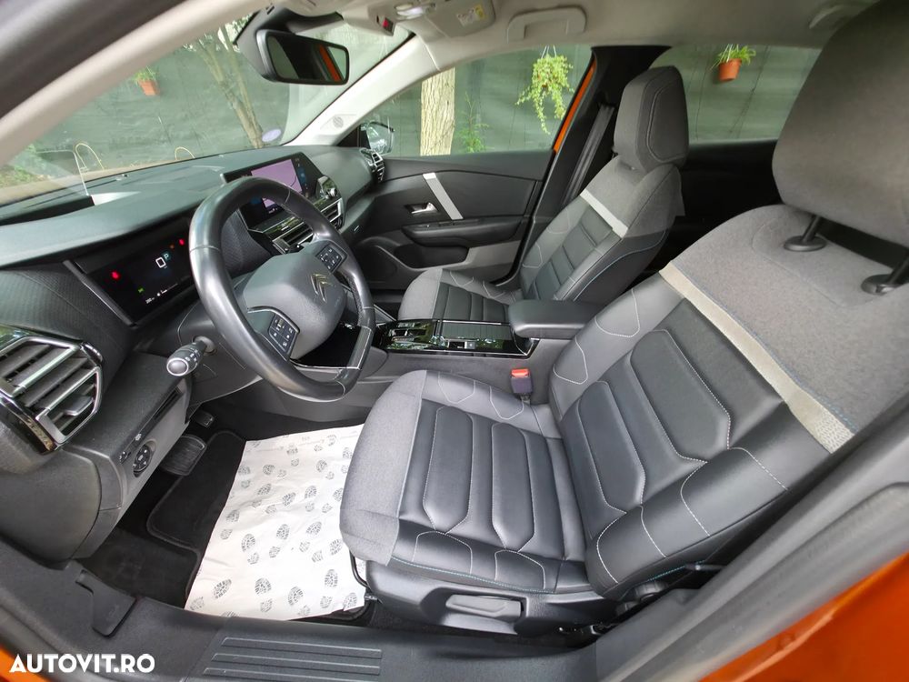 Citroën C4 PureTech 130 Stop&Start EAT8 SHINE - 12