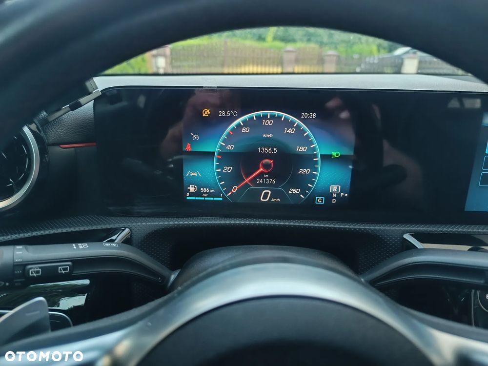 Mercedes-Benz Klasa A 180 7G-DCT Edition AMG Line - 30