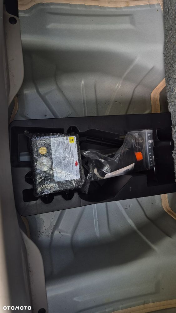 Toyota Aygo x-play - 17