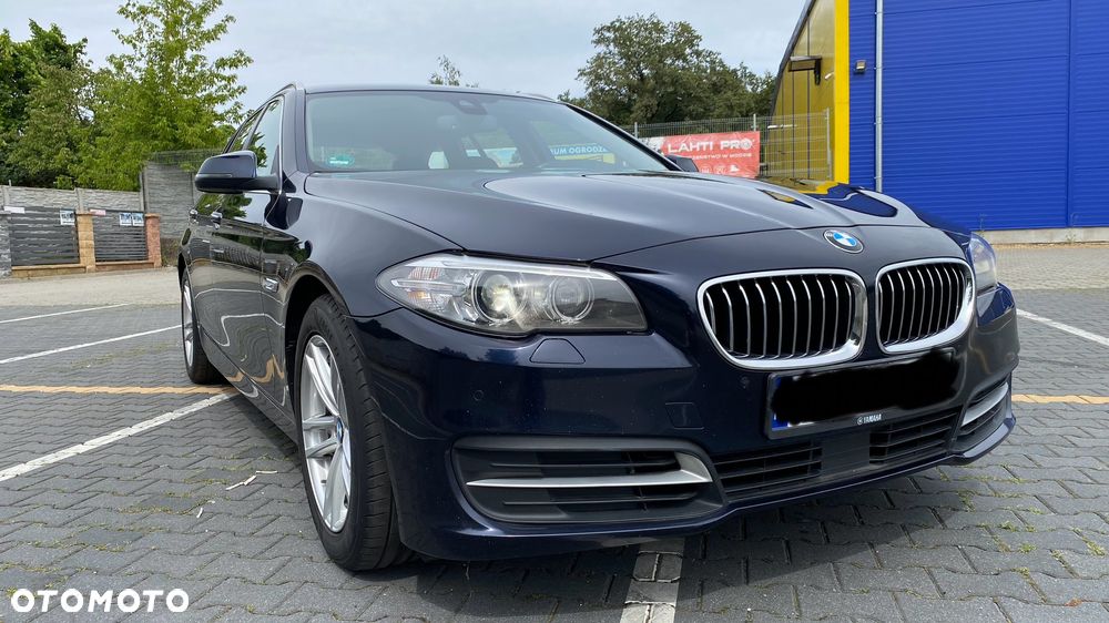 BMW Seria 5 520d Luxury Line - 9