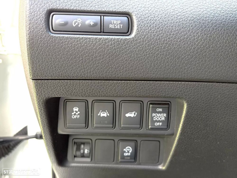 Nissan X-Trail 1.7 dCi N-Connecta - 7