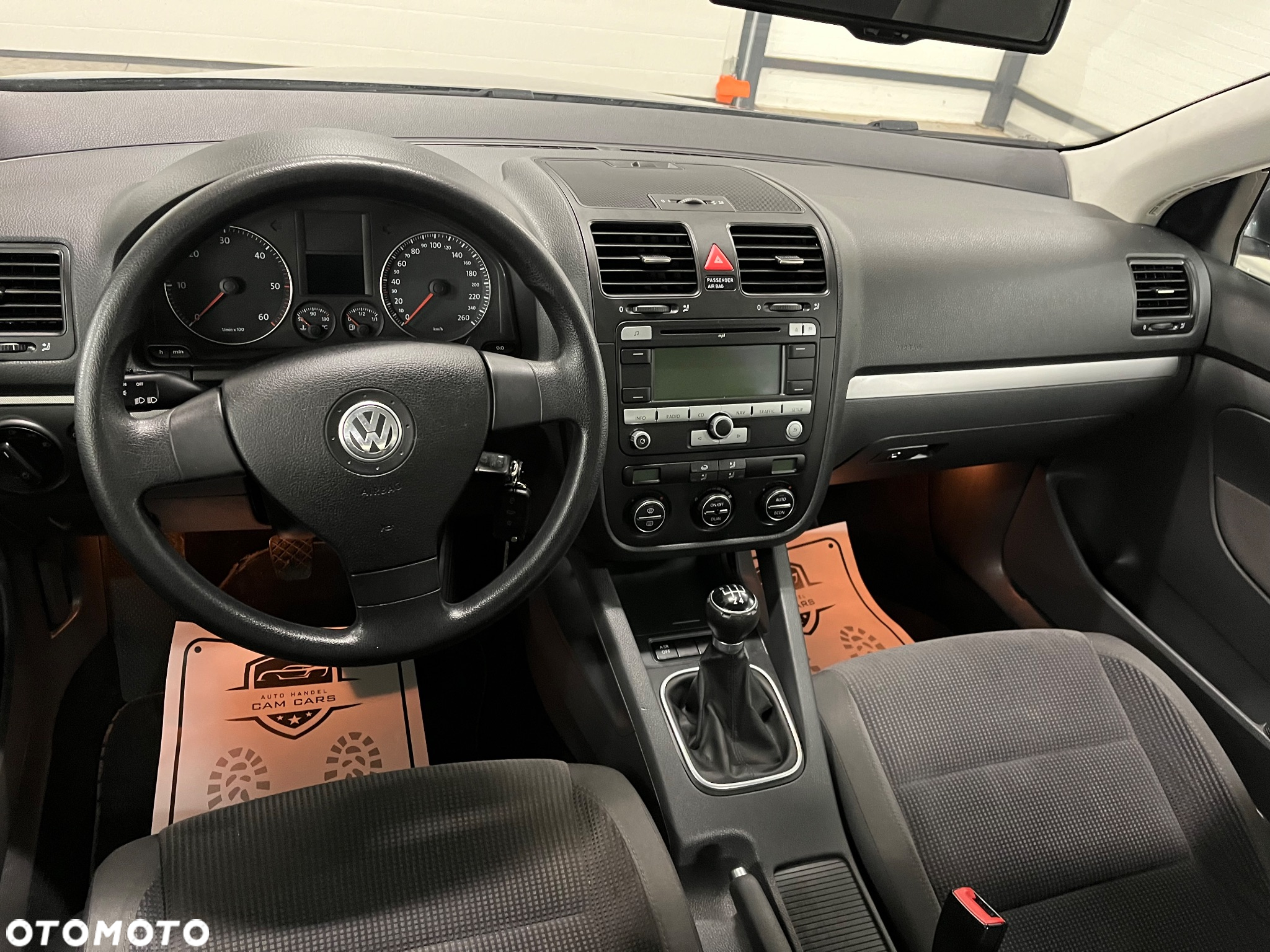 Volkswagen Jetta 1.9 TDI Comfortline - 12