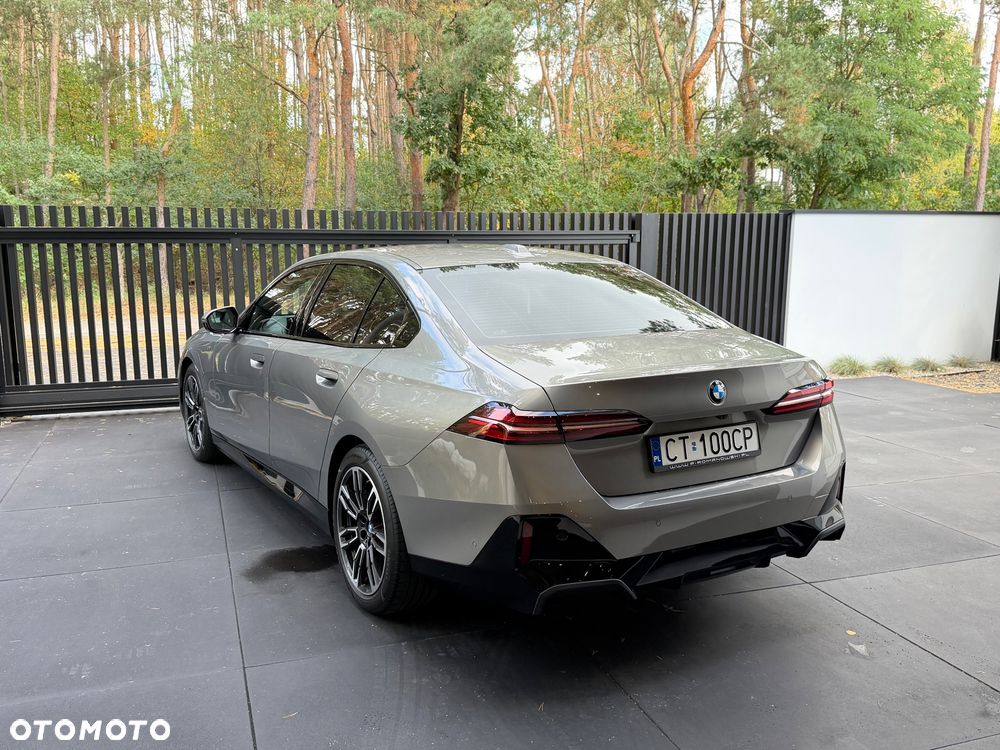 BMW Seria 5 520d mHEV M Sport - 9