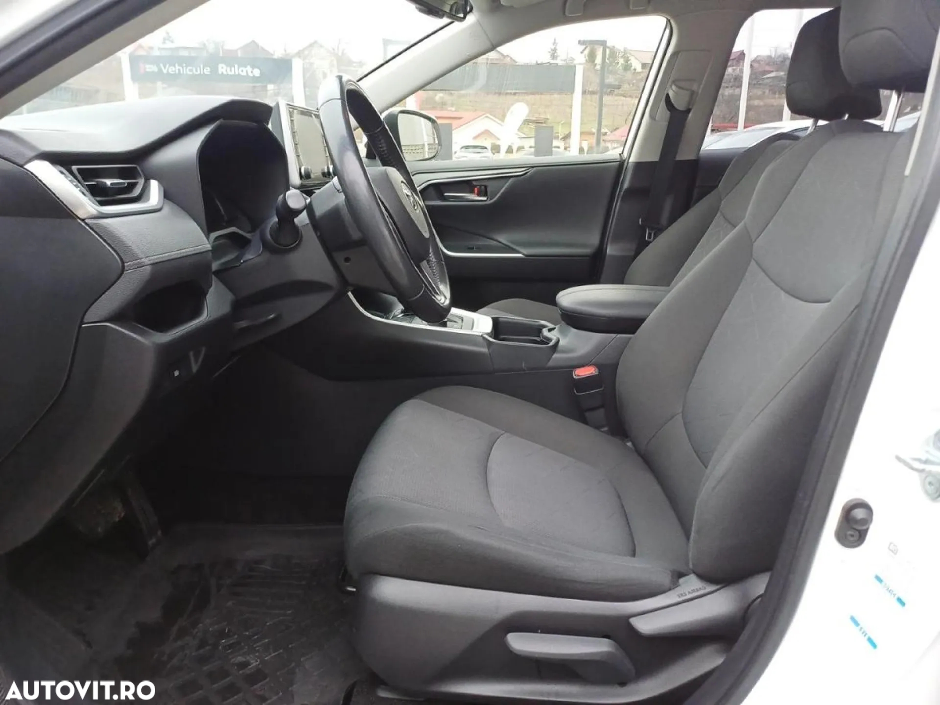 Toyota RAV4 - 27