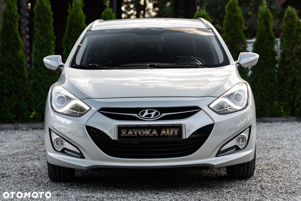 Hyundai i40 Kombi blue 1.6 Classic - 15