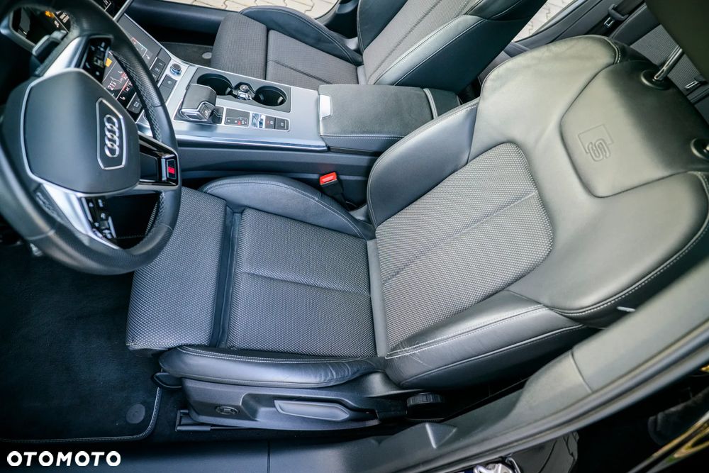 Audi A6 Avant 40 TDI quattro S tronic S line - 22