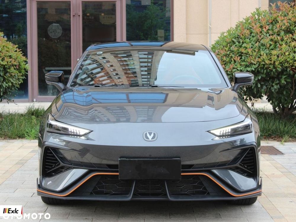 Changan UNI-V - 3
