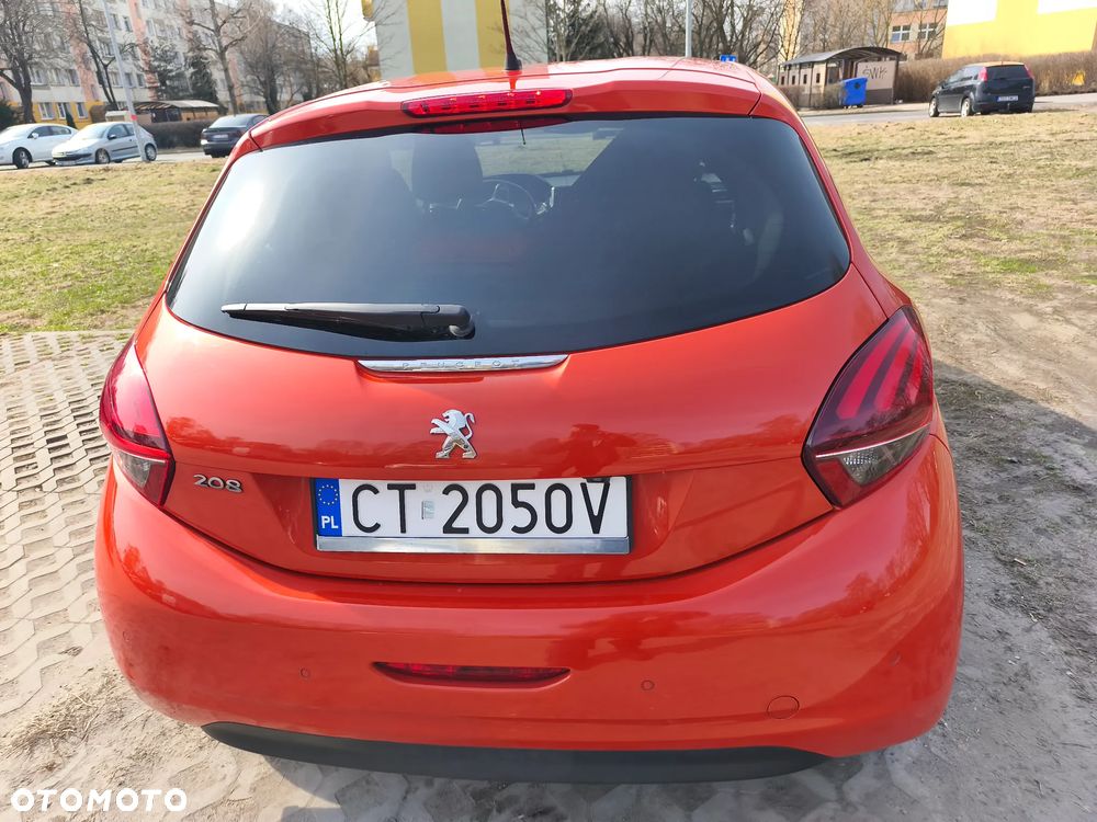 Peugeot 208 82 PureTech Style - 13