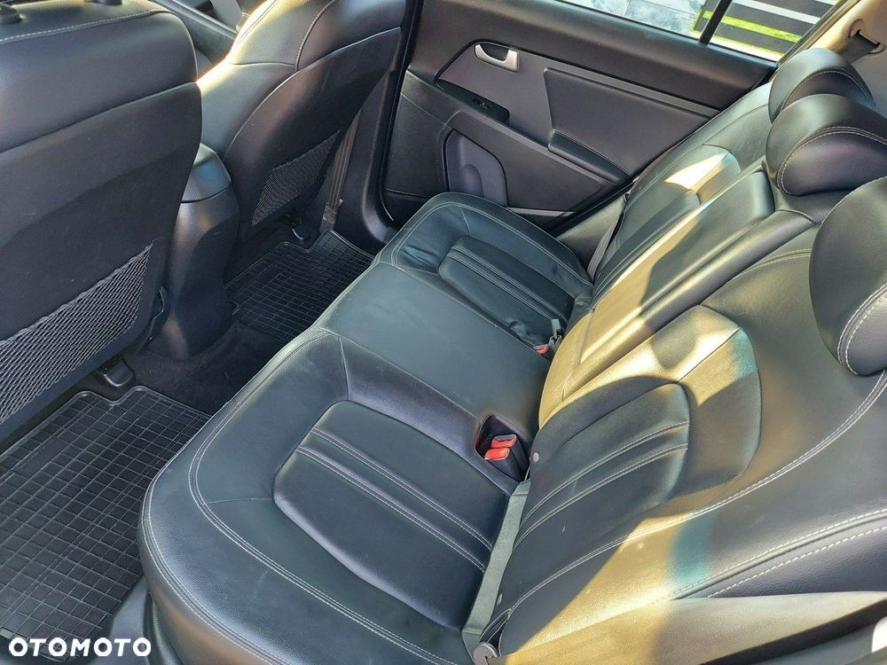 Kia Sportage - 12