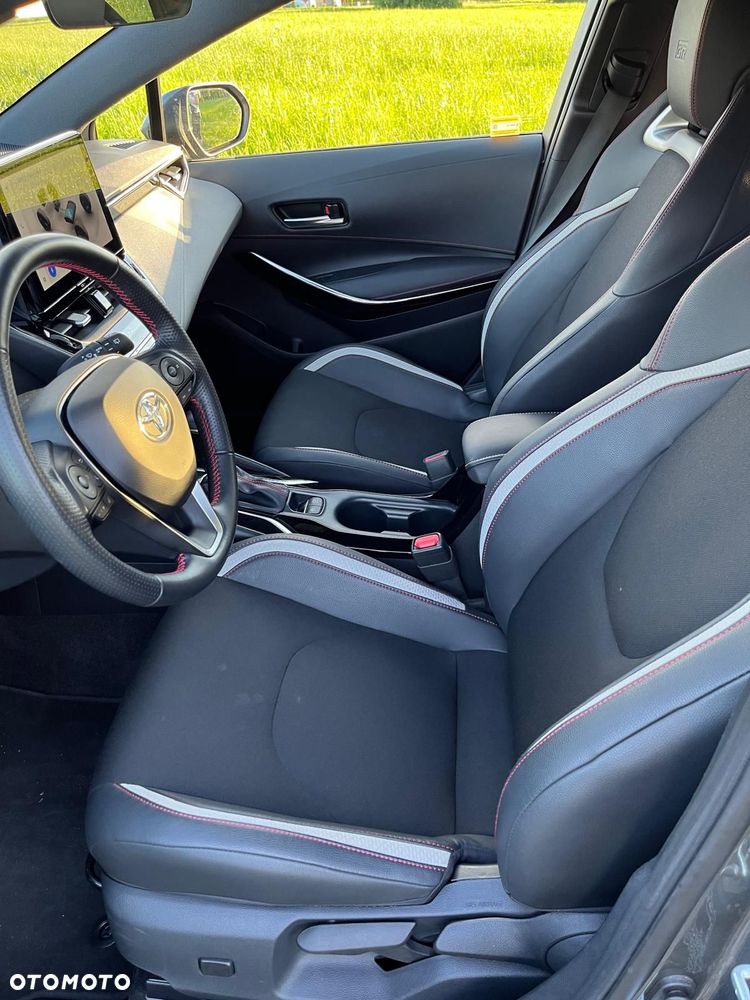 Toyota Corolla - 20