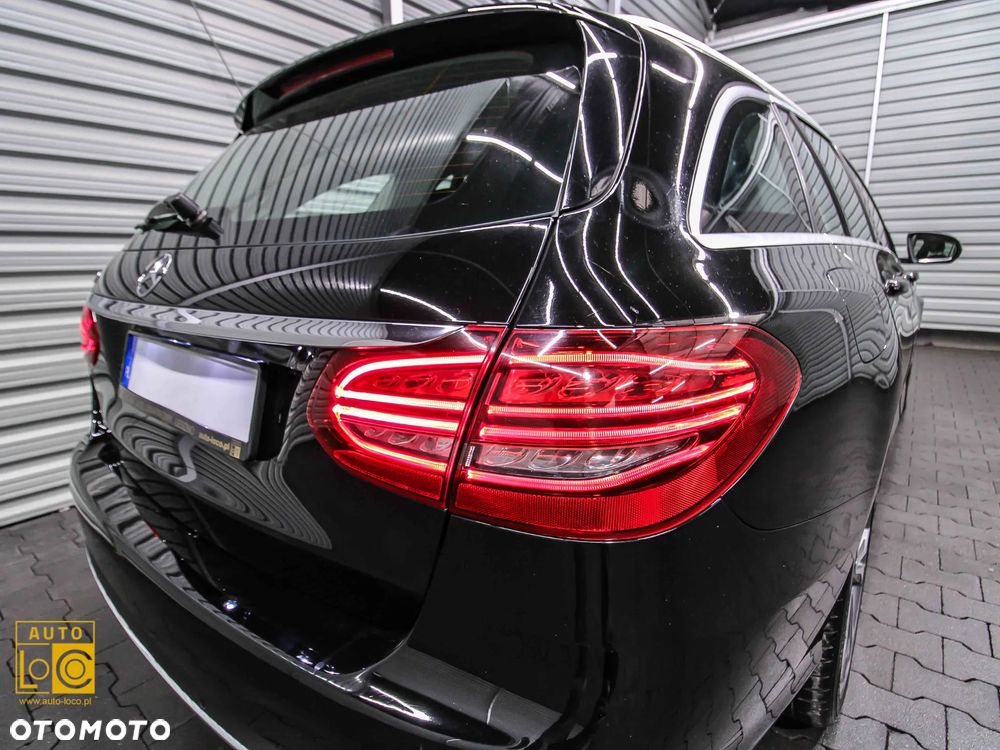 Mercedes-Benz Klasa C 300 d 9G-TRONIC Avantgarde - 35