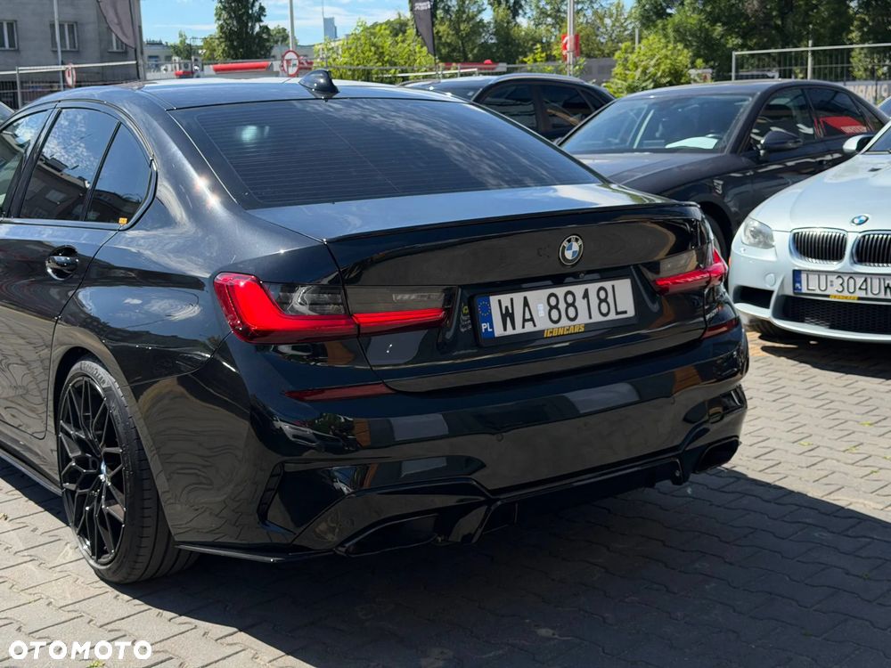 BMW Seria 3 330i M Sport - 10