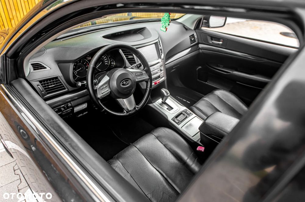 Subaru Legacy 2.5i Lineartronic Sport - 17
