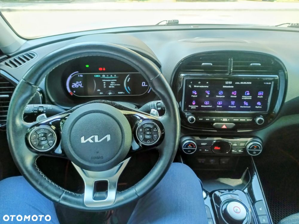 Kia Soul 64kWh L - 11