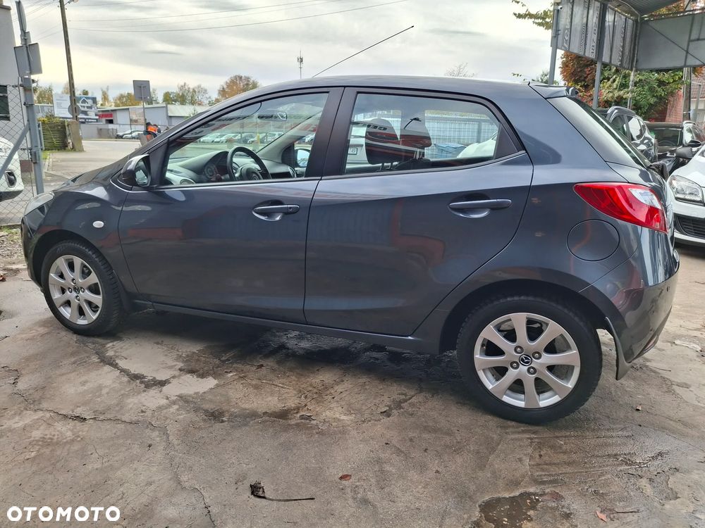 Mazda 2 - 33