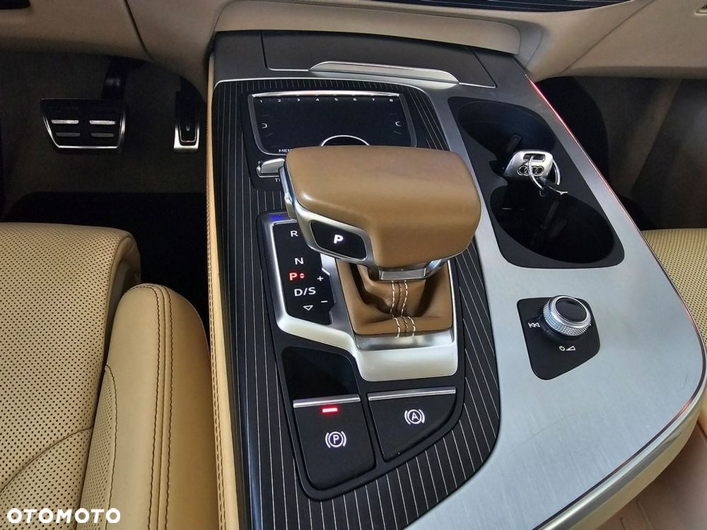 Audi SQ7 4.0 TDI Quattro Tiptronic - 31