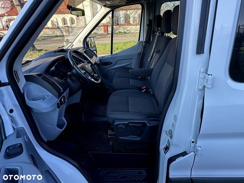 Ford Transit - 9