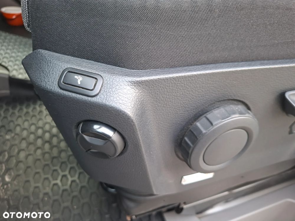 Volkswagen Crafter - 13