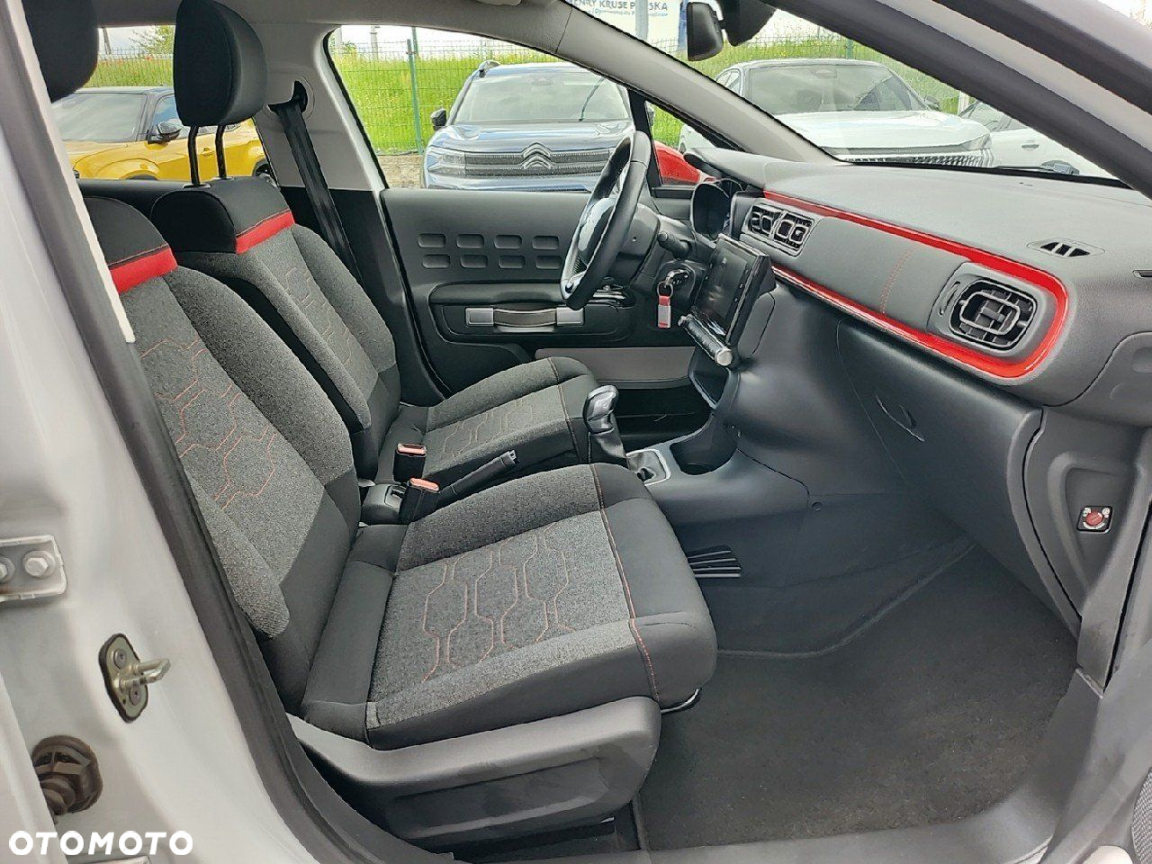 Citroën C3 1.2 PureTech GPF Shine S&S - 12