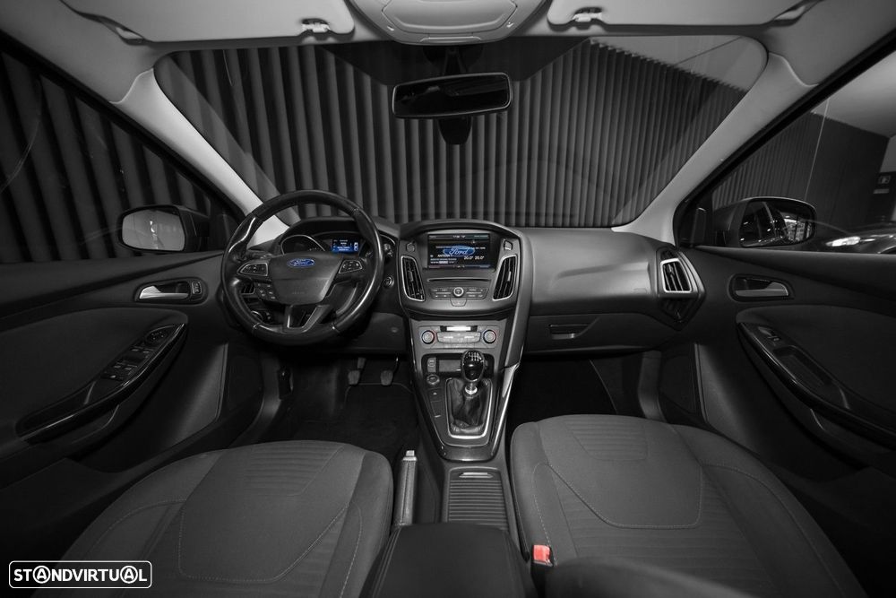 Ford Focus SW 1.5 TDCi Titanium - 8