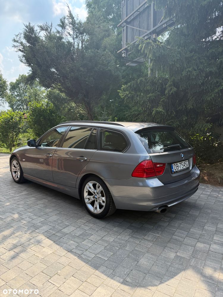 BMW Seria 3 320d - 3