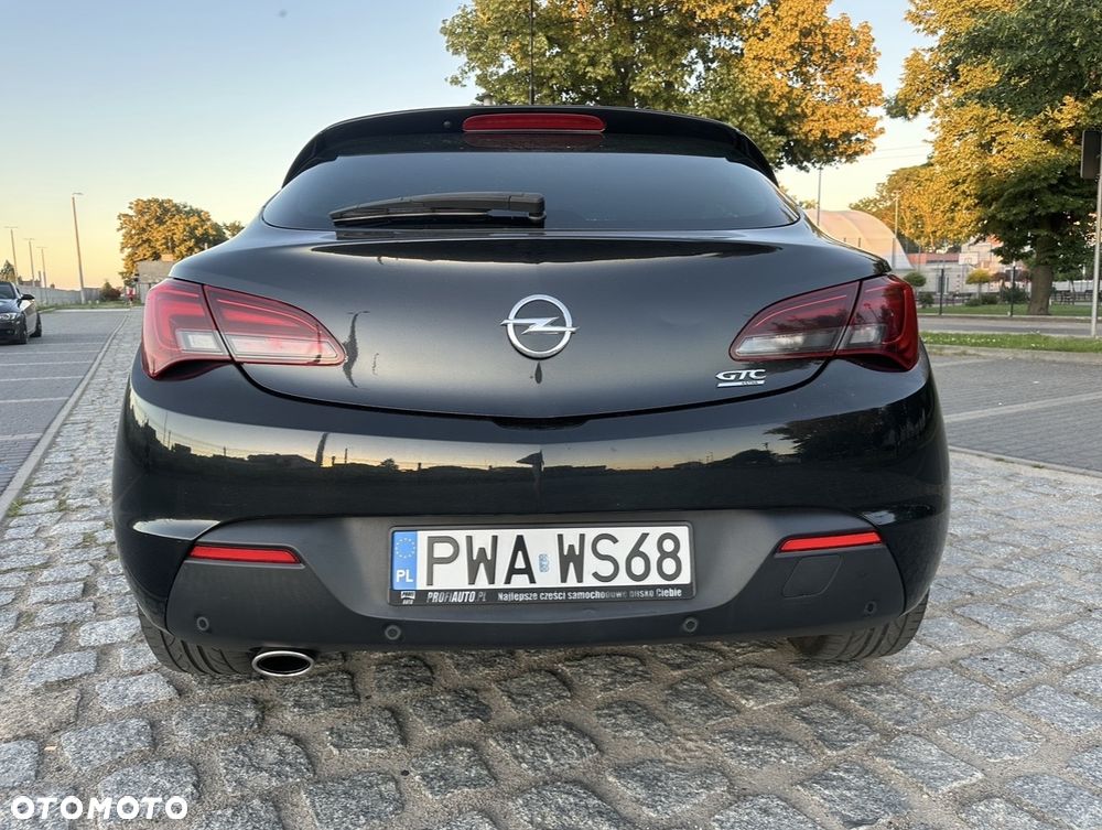 Opel Astra 2.0 CDTI ecoFLEX Start/Stop - 4