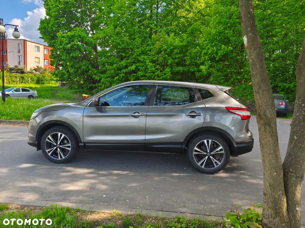 Nissan Qashqai 1.2 DIG-T N-Connecta EU6 - 4