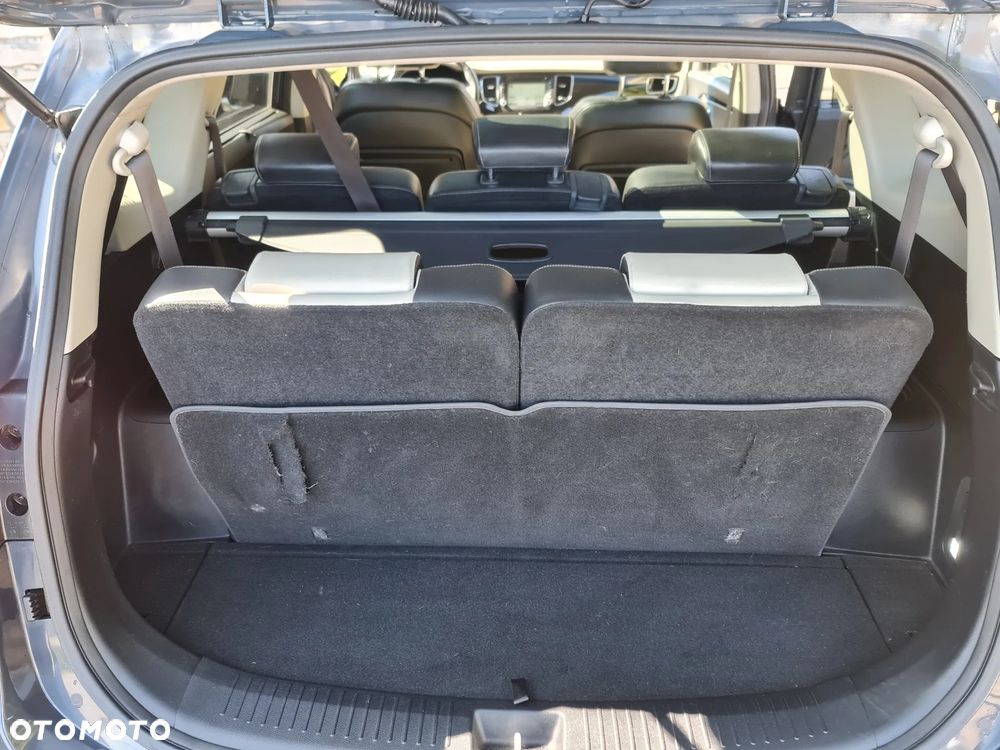 Kia Carens 1.6 GDI Business Line 7os EU6 - 24