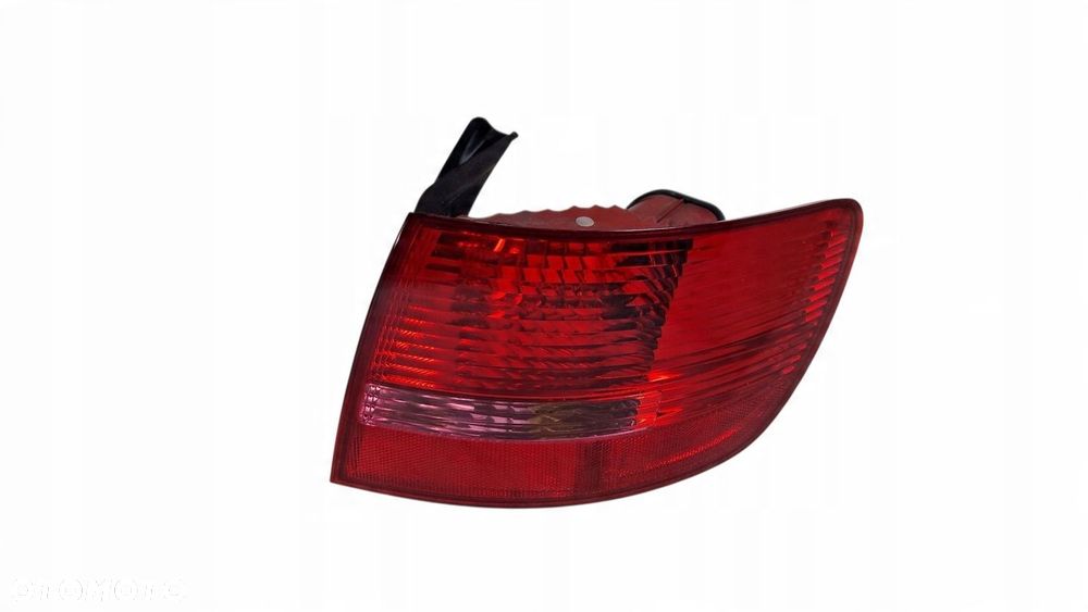 AUDI A6 C6 KOMBI 4F9 LAMPA TYLNIA PRAWA ŁADNA ORG. - 1