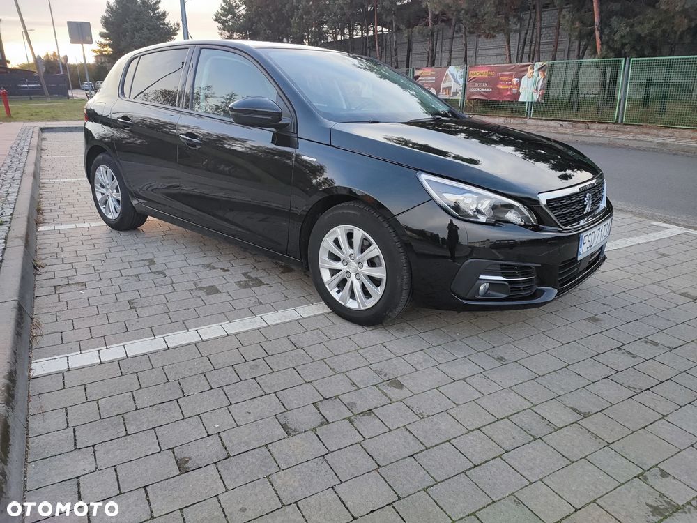 Peugeot 308 - 4