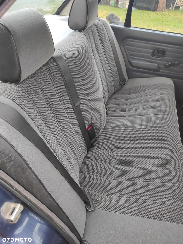 BMW Seria 3 316i - 18