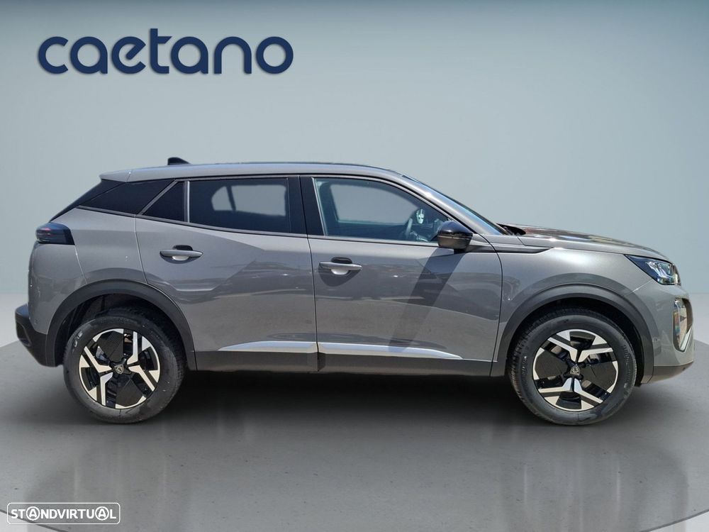 Peugeot 2008 1.2 Hybrid Allure e-DCS6 — fotografia 9