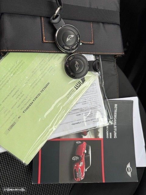 MINI 3 Portas One D - 17