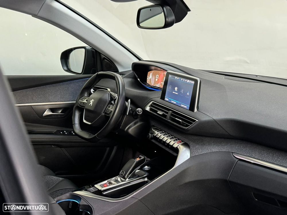 Peugeot 5008 1.5 BlueHDi Active Pack EAT8 - 28