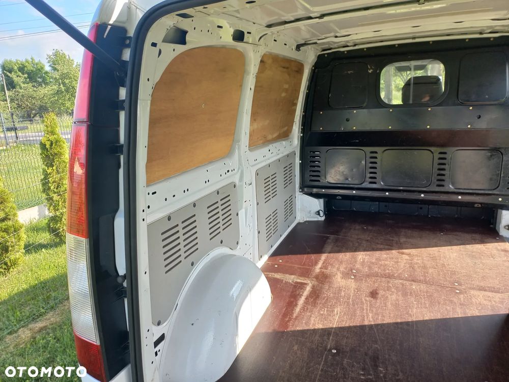 Mercedes-Benz VITO - 14