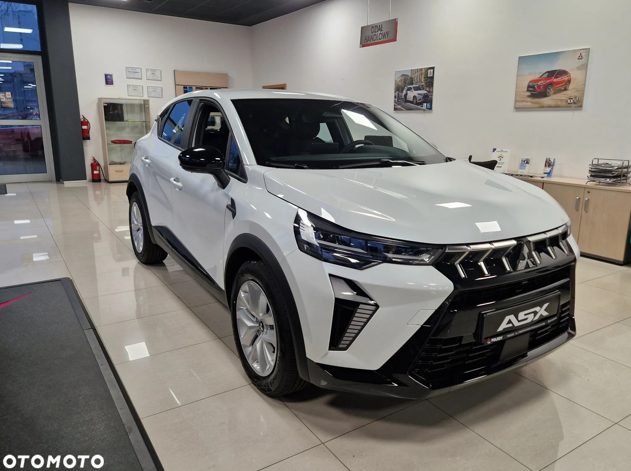 Mitsubishi ASX - 3